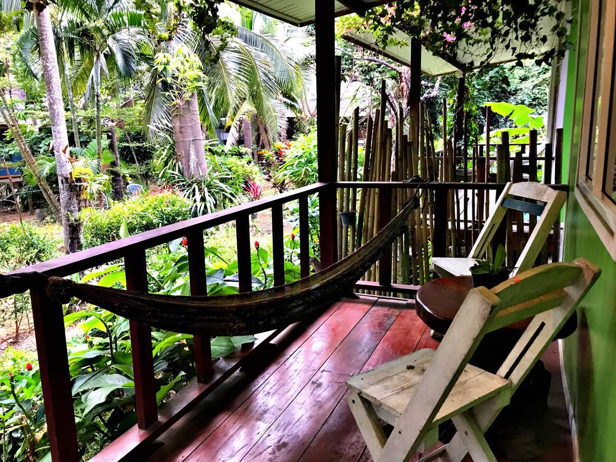 Simply Life Bungalow Ko Lanta Exterior foto